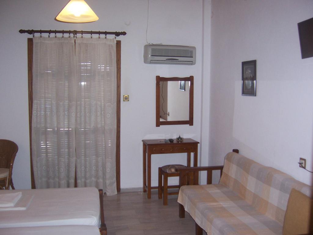 Milina Apartments Luaran gambar