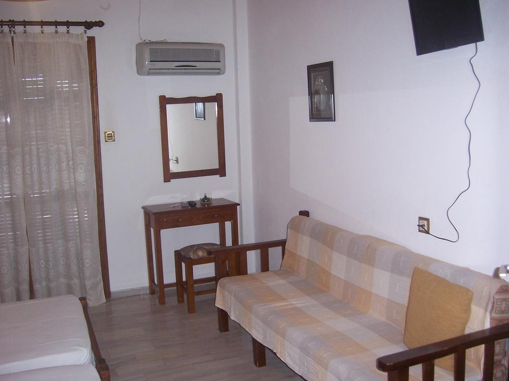 Milina Apartments Luaran gambar
