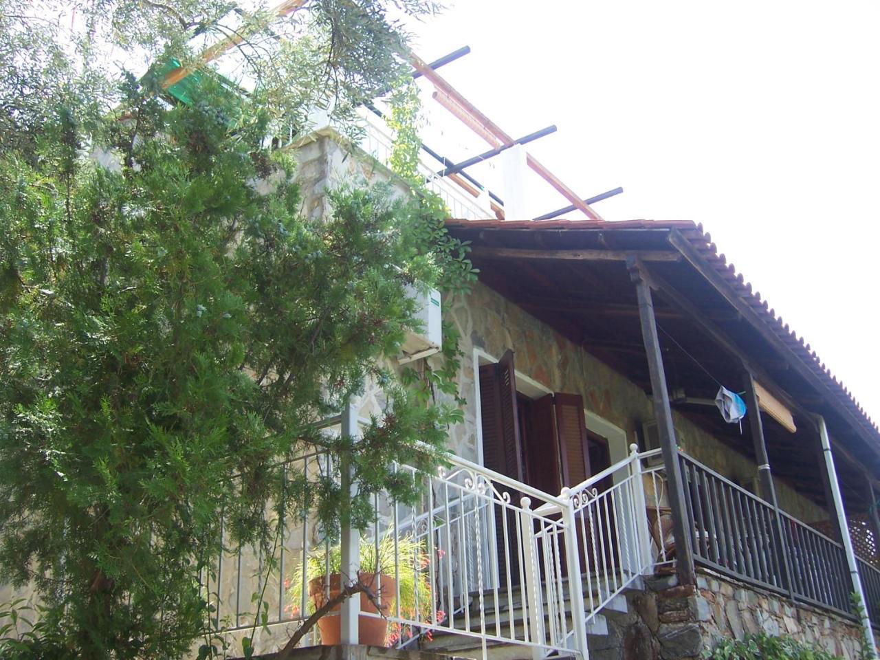 Milina Apartments Luaran gambar